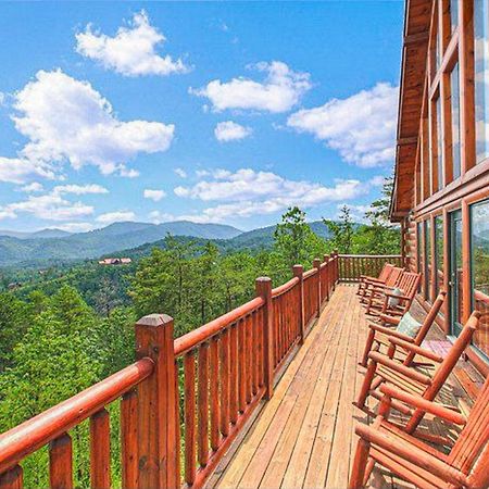 Grizzly Manor Villa Pigeon Forge Exterior foto
