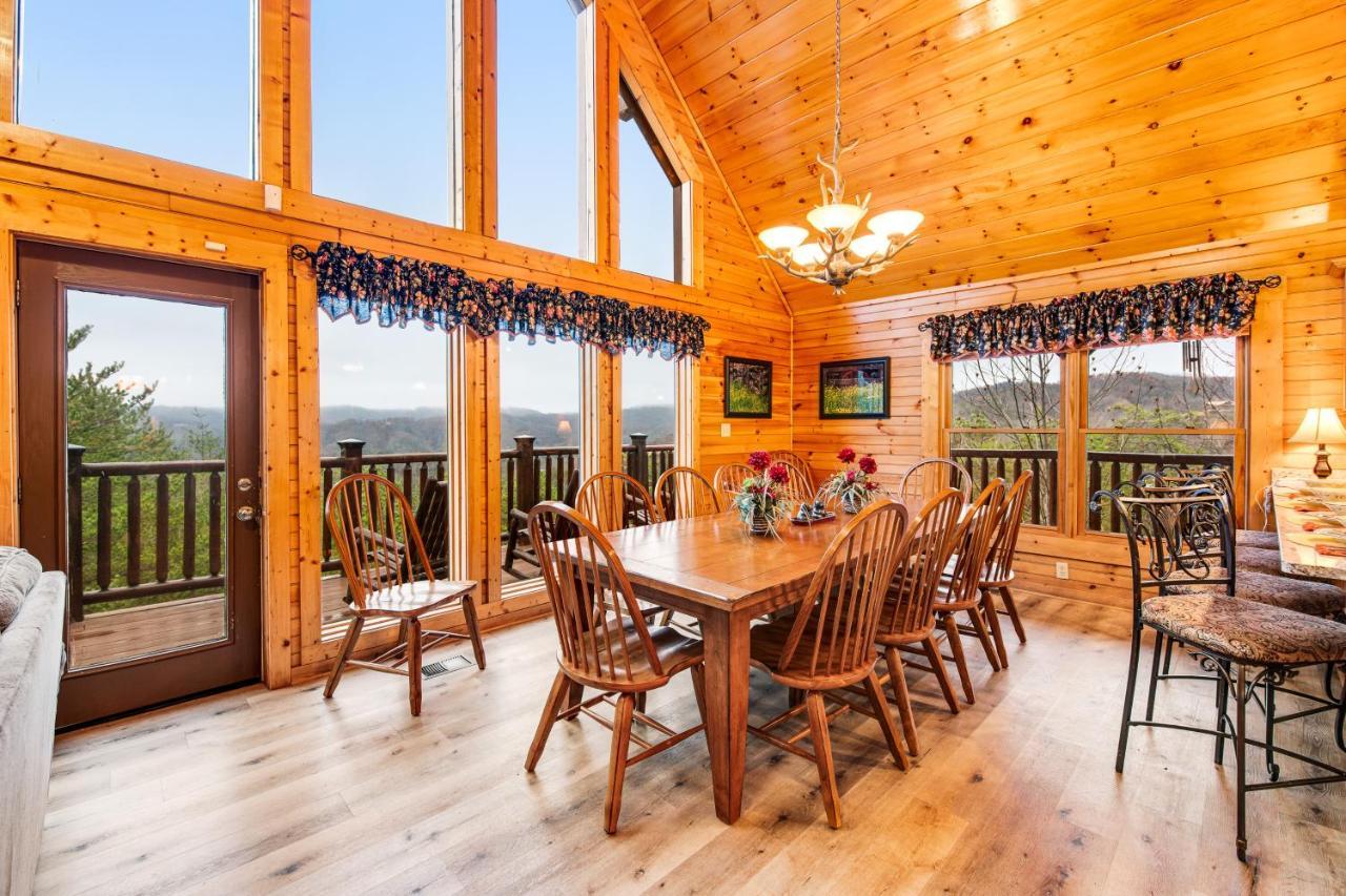 Grizzly Manor Villa Pigeon Forge Exterior foto